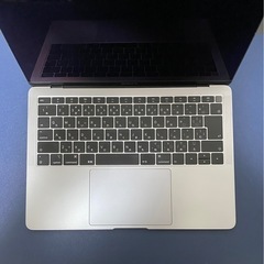 【美品激安】MacBook Air 8/19まで！の画像