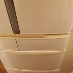 大型冷蔵庫の画像