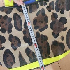 お洒落なレオパードのトートバッグの画像