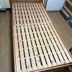 ベッドフレーム　シングル
の画像