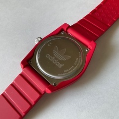 稼働 良品 アディダス ADIDAS サンティアゴ ADH6168 QZ レッド文字盤の画像