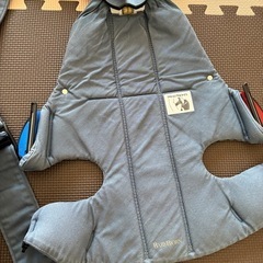 抱っこ紐　ベビービョルン　ベビーキャリアミニの画像