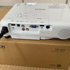 EPSON　プロジェクターの画像