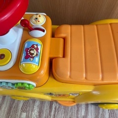 あんぱんまん　よくばりビジーカーの画像