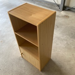 収納棚の画像