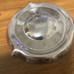 【中古】醤油の瓶x2 & ゆで卵の吹き出し防止の画像