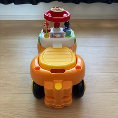 アンパンマン車の画像
