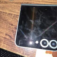 GALAXY Zfilp6 折りたたみスマートフォン ライトブルーの画像