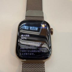 Apple Watch Series 8 ゴールドの画像