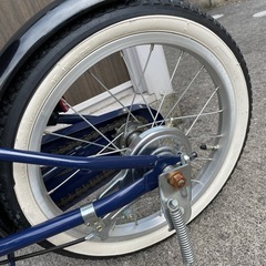 子供用自転車2021年購入品 16型　イノベーションファクトリー泥よけバスケット付き の画像