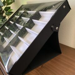 メガネ コレクションケース 18本 ※写真に入っているメガネ・サングラスは含みません※　※家まで取りに来れる方限定の画像