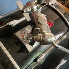 バスドラ、フロアタム、ハイタム、ロータム4点セットの画像