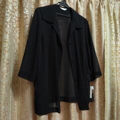 未使用品レディース黒夏用ジャケット15号の画像