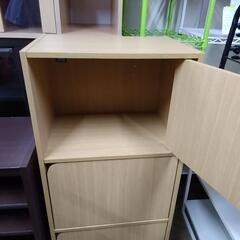 扉付き木製ラック　85074　の画像