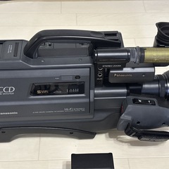 Panasonic S-VHSビデオカメラ NV-M10000 ジャンク品 NCNRの画像