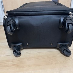 キャリーケースの画像