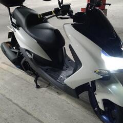 YAMAHA　マジェスティSの画像