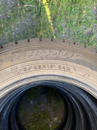 DUNLOP 175/65R15 23年製　7分山　冬タイヤ4本