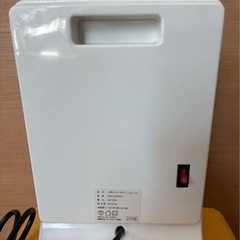 木目調 人感センサー付き セラミックファンヒーター 足元ヒーターの画像