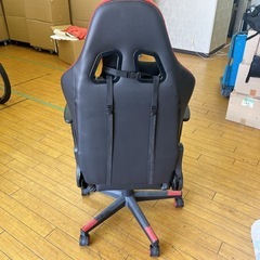8ACG1 EXRACING ゲーミングチェア 黒/赤 オフィス 作業 ハイバック 3Dアームレスト パソコンチェアの画像
