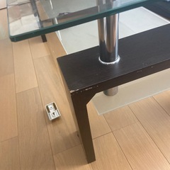ガラステーブルの画像
