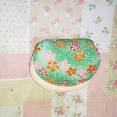 婆婆の手作り小銭入れの画像
