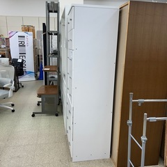 リユースのサカイ東金店 8段チェスト ※引き出し下3段ストッパーなし TJ13994の画像