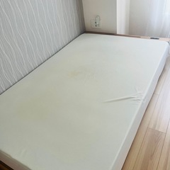 【0円】セミダブルベッド＆低反発マットレスセット（使用感あり）の画像