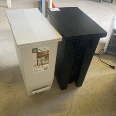 2点セットゴミ箱の画像