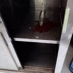 金属製収納棚の画像
