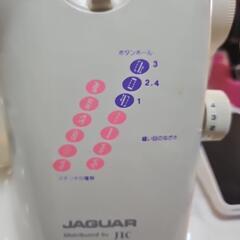ジャガー　電動足踏みミシンの画像