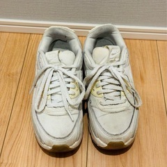 NIKE AIRMAX 90 LV8 エアマックス 厚底の画像