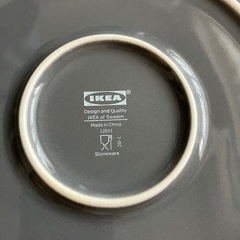 IKEA プレート2枚の画像