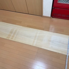 DIYに　穴あきボードの画像