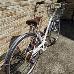 自転車　LÄSSIG　中古 LAS7007-400-Ⅱ】700Cインチ/ライトなし/変速外装7段変速 LASSIG