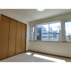 🔶＼家賃4万円台／市電駅5分☆南向きで日当たり良好◎豊富な…