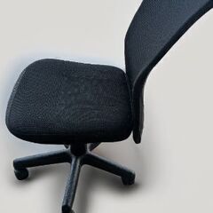 高さ調節付きデスクチェアの画像