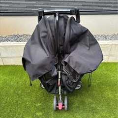 双子　ベビーカー　コンビ　　　　の画像
