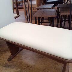 ★リユースのサカイ水戸店★  ダイニングセット ホワイト（椅子ベージュ） H70.5×D75×W75～120 クリーニング済み MT5232の画像