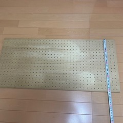 DIY用　穴あきボードの画像