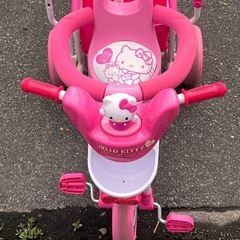 ハローキティー　三輪車　の画像