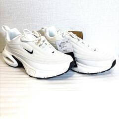 新品未使用 NIKE ナイキ エアマックスポータルHF3053-103 レディース24cmの画像