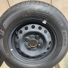 新車外し '25年製 アトレー ハイゼットカーゴ 純正 12インチ BS ECOPIA R710A 145/80R12 80/78N LT 4本 純正ホイールキャップ付き の画像