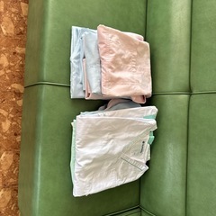 冷蔵庫、タオルの画像