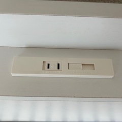 セミダブルベッドフレームの画像