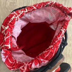 浴衣に合う　下駄とカゴバッグのセットの画像