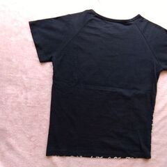 Tシャツ.文字プリントの画像