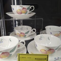 リユースのサカイ浦和店 【E211】NARUMIカップ＆ソーサー5客セットの画像