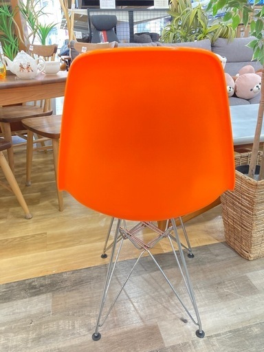 【トレファク高槻店】取りに来られる方限定！イームズシェルチェアのご紹介です！