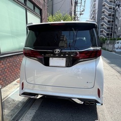 アルファードハイブリッドの画像